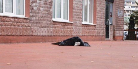 В Киеве женщина на глазах у сына выбросилась из окна - «Культура»