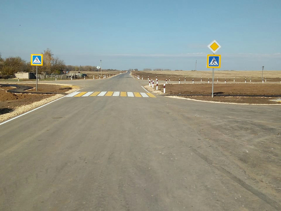 В Волгоградской области построили двухкилометровую дорогу