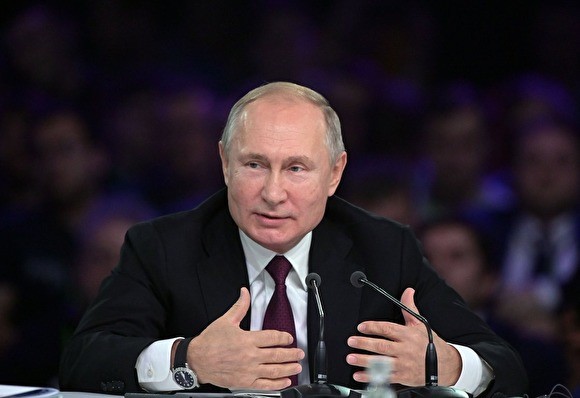 Путин заявил, что властям удалось удержать Россию от сползания в рецессию - «Новости дня»