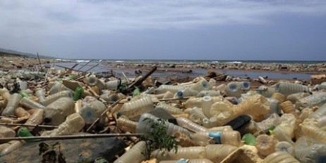 Вчені Австралії стверджують, що винайшли спосіб переробки всіх видів пластику - «Экономика»