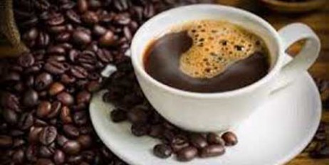Врачи объяснили, как кофе влияет на кишечник - «Общество»