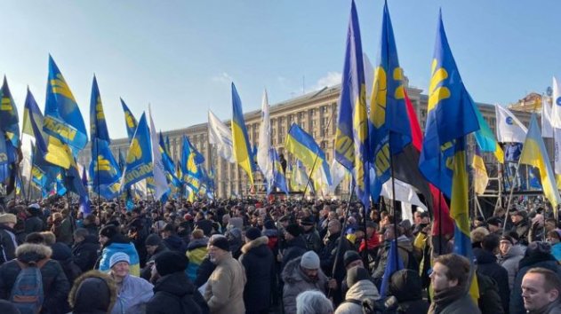Активисты, протестовавшие у офиса Зеленского, довольны переговорами в Париже - «Технологии»