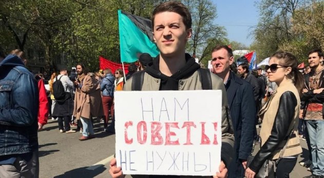 Либералы в унисон врут о том, что Жукову нельзя пользоваться интернетом - «Новости дня»