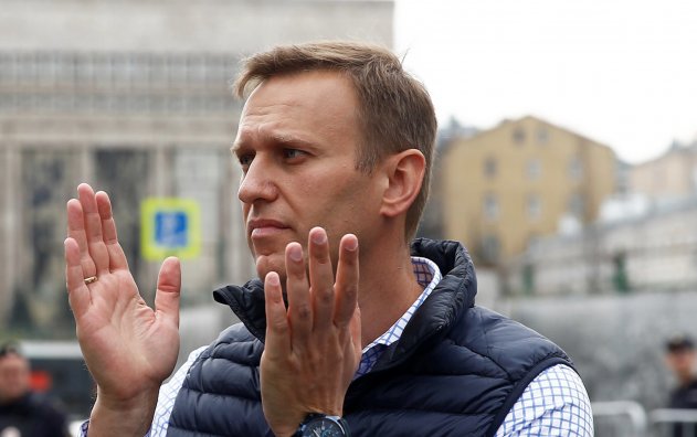 Волков прыгает на Минюст с зажатым в кулаке «Бенджамином» - «Культура»