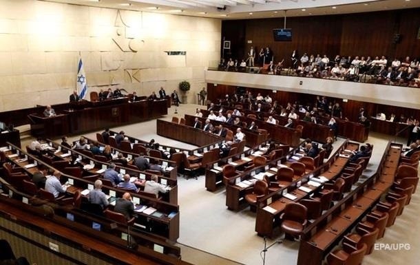 Парламент Израиля принял решение о самороспуске и новых выборах