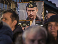 Печат (Сербия): жонглирование национальными интересами - «Политика»