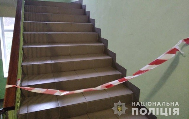 Под Киевом 15 детей пострадали при распылении газа в школе