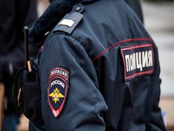 Полицейские заставили россиянина нарвать конопли и возбудили против него дело - «Новости дня»