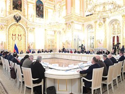 Путин высказался о приговорах "за брошенный стаканчик" - «Новости дня»