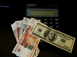 Результатом новых санкций может быть доллар по 75 рублей - «Новости дня»