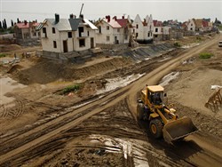 Росгвардеец заработал миллионы на продаже воображаемых квартир - «Авто новости»