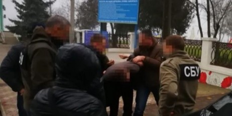 СБУ задержала чиновника Миграционной службы за взятки с нелегалов - «Происшествия»