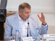 Сергей Марков подвел итоги саммита в Париже: Никаких прорывов, но маленькие улучшения есть - «Военное обозрение»