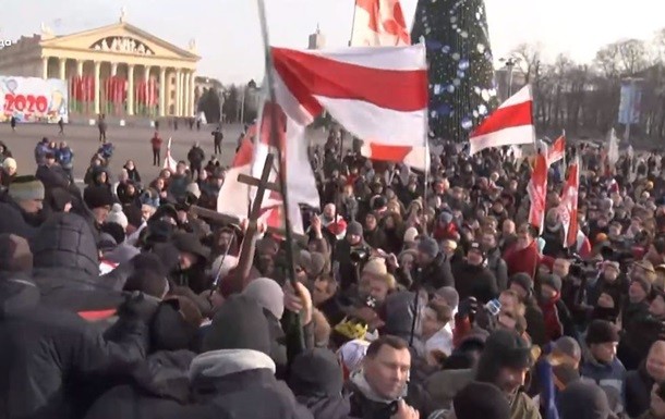 В Минске начались протесты против интеграции с Россией