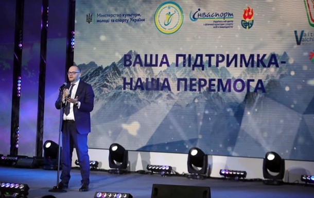 В Минкульте прокомментировали зарплаты в сотни тысяч