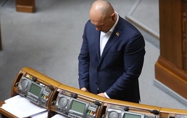 Кива переписывался с Жириновским в зале Рады
