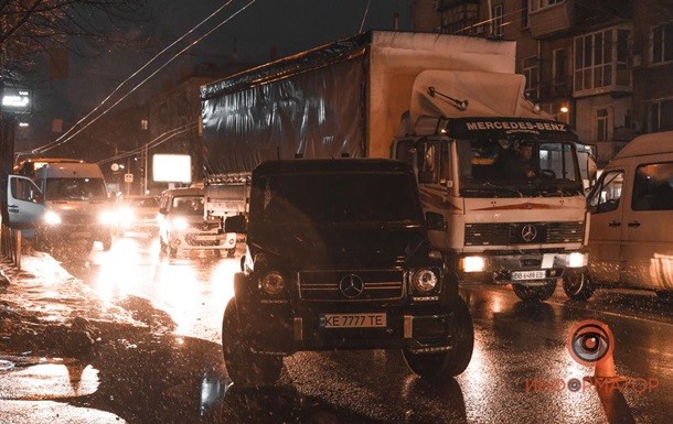 В Днепре произошла стрельба: трое раненых