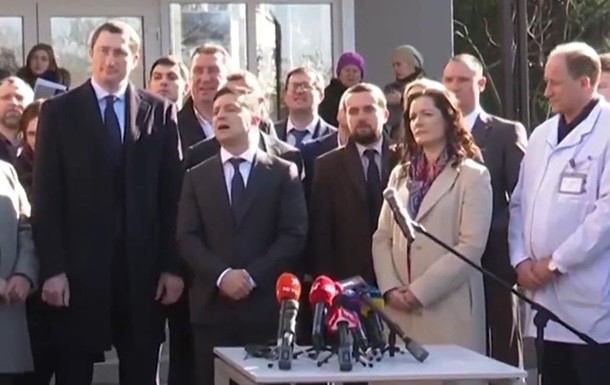 Зеленский снова поспорил с "разбойником" в Борисполе