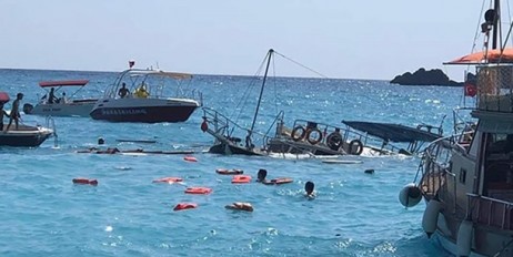 На турецком курорте затонул катер с туристами. Умер двухлетний ребенок - «Происшествия»