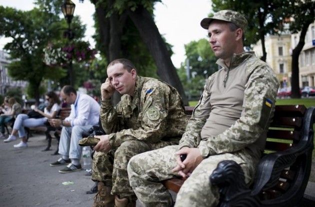 «Могилизация» проходит успешно. Во Львове повестки вручили местным депутатам - «Спецоперация»