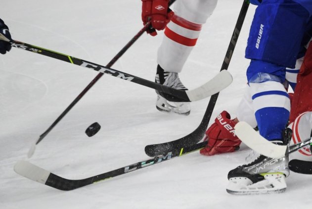 В Белоруссии осудили поведение хоккеистов юниорской сборной России - «Спорт»