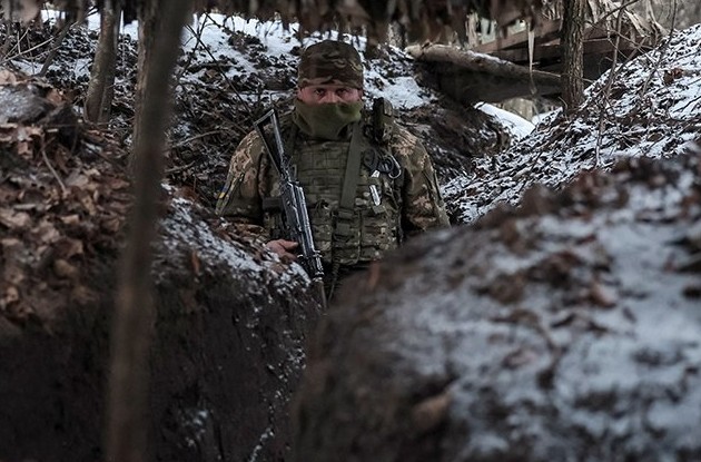 «Узнавайте!» На Украине труп в мешке бросили под ноги матери для опознания - «Спецоперация»