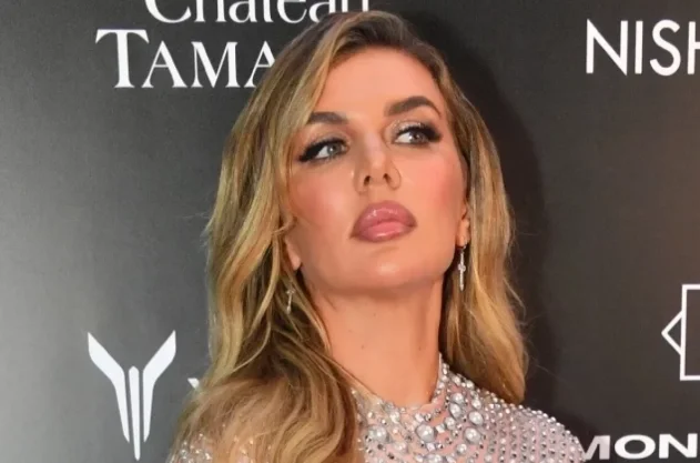 Отец Яниса Тиммы подтвердил подачу иска против певицы Седоковой - «Спорт»