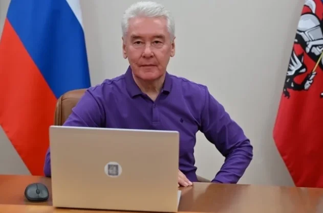 Собянин поздравил учителей с профессиональным праздником - «Общество»