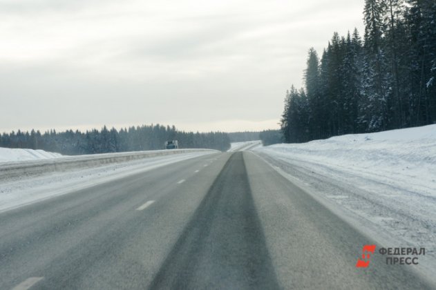 Тюменских водителей предупредили о неблагоприятных погодных условиях на дорогах