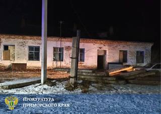 Прокуратура взяла на контроль проверку по факту гибели трех человек в результате пожара в селе Галенки - «Новости Уссурийска»