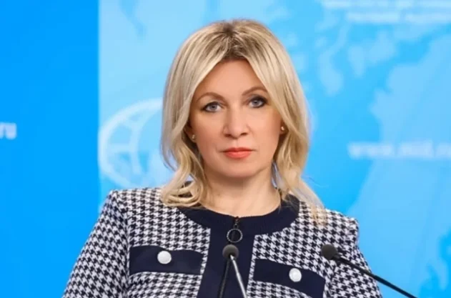 Захарова: Клинтон понимал, почему самолет Эпштейна назван «Лолита-экспресс» - «Общество»