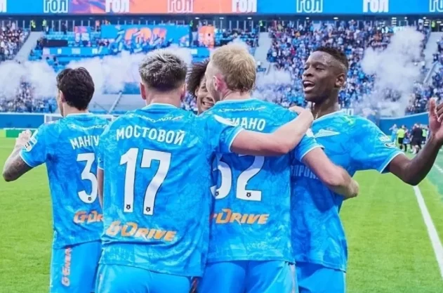 «Зенит» победил ЦСКА и вышел на первое место в РПЛ - «Спорт»